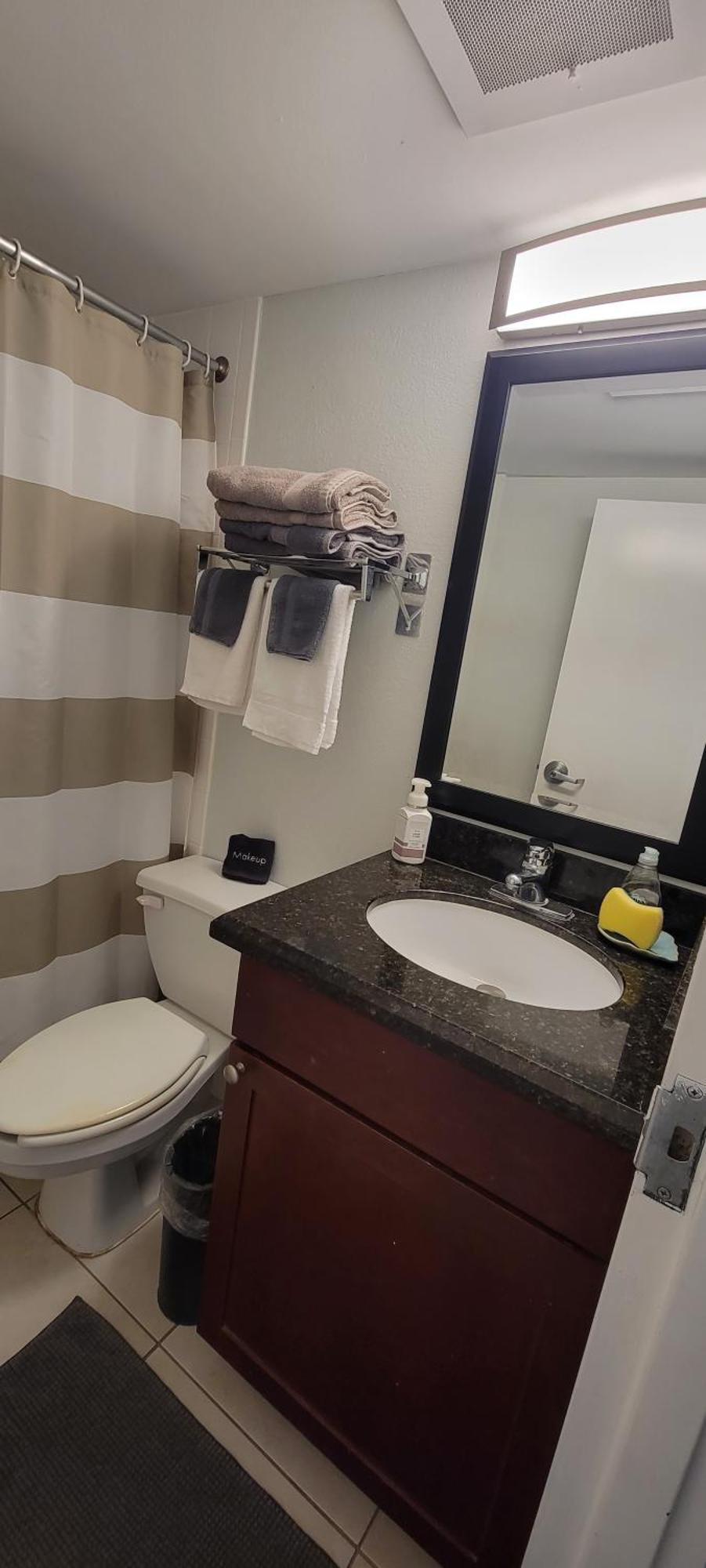 Manatee, Studio202, Beach Steps Away! Pool+Wifi Ruskin Exterior photo